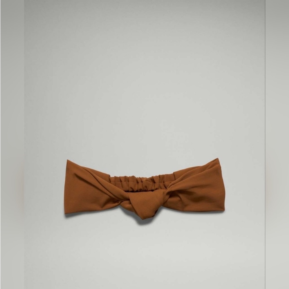 NWT Lululemon Knot Stopping
Headband Copper Brown
Size: OS   $32